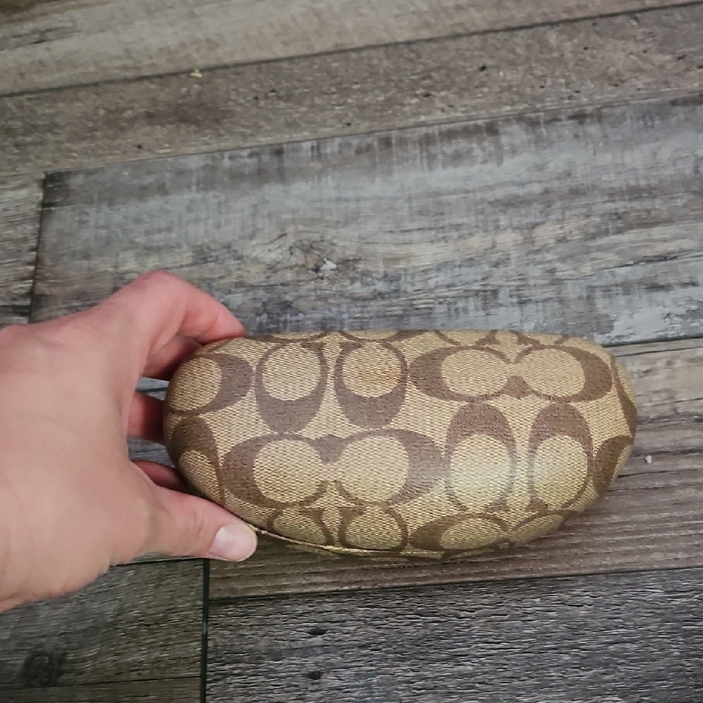 Elegant Patterned Sunglasses Case Coach Glasses Case